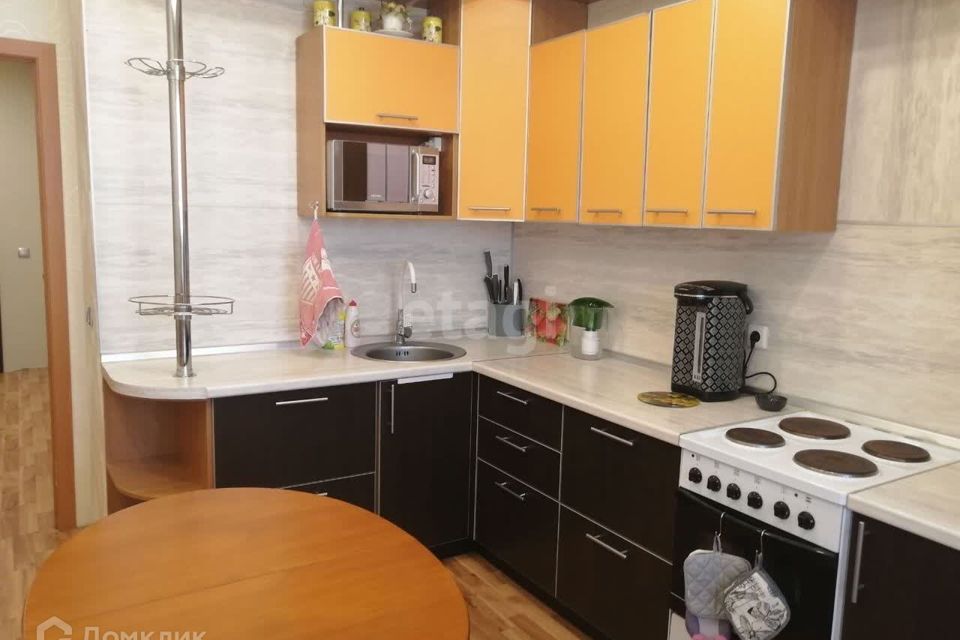 Продаётся 2-комнатная квартира, 72 м²