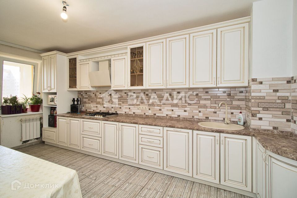 Продаётся 2-комнатная квартира, 65 м²