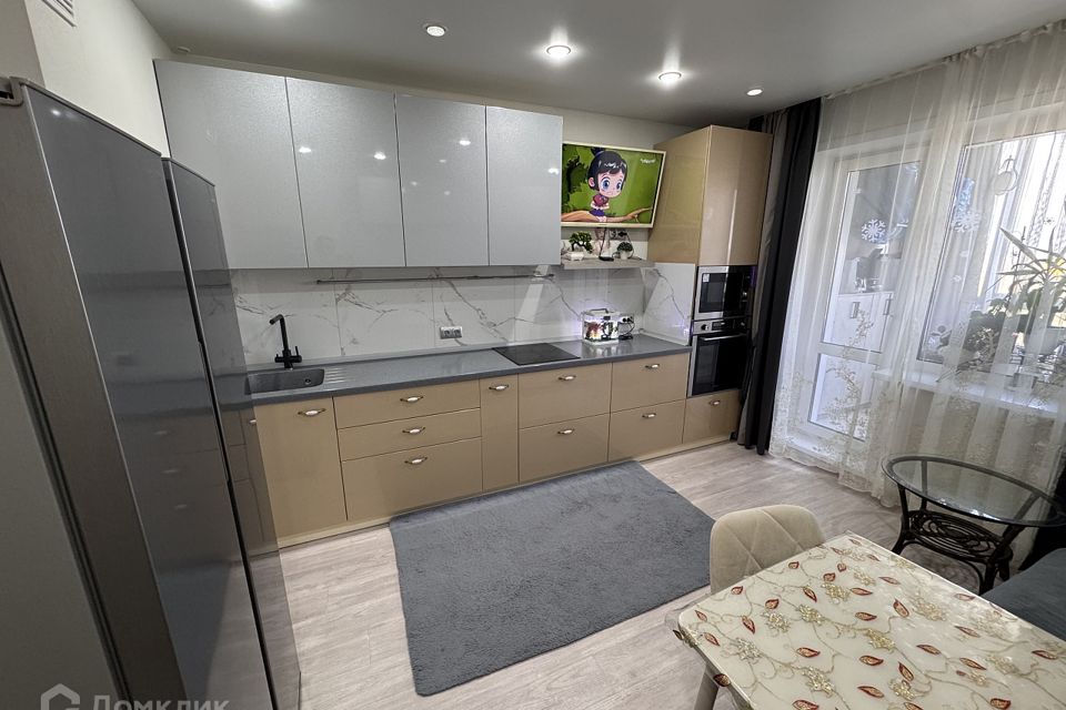 Продаётся 3-комнатная квартира, 81.9 м²