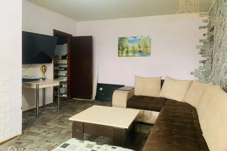 Продаётся 3-комнатная квартира, 58 м²