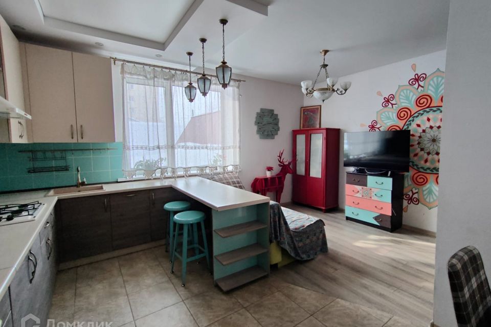 Продаётся 3-комнатная квартира, 70 м²