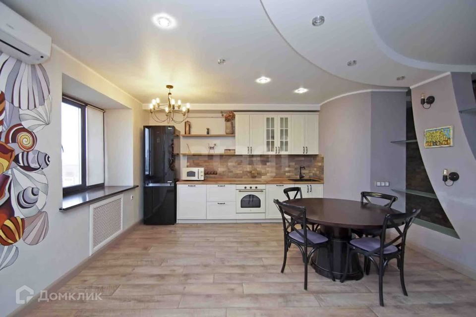 Продаётся 3-комнатная квартира, 93.1 м²