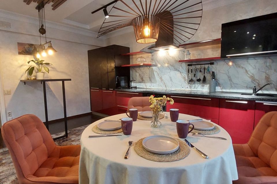 Продаётся 3-комнатная квартира, 102.9 м²