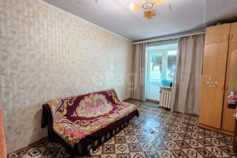 Продаётся 1-комнатная квартира, 38.2 м²