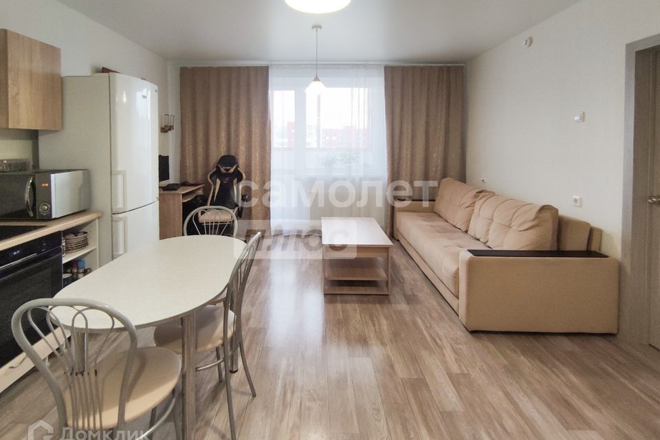 Продаётся 1-комнатная квартира, 40.8 м²