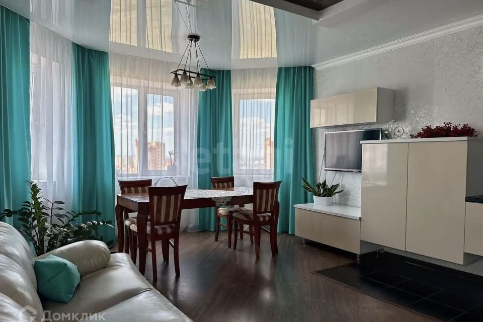 Продаётся 2-комнатная квартира, 56.6 м²
