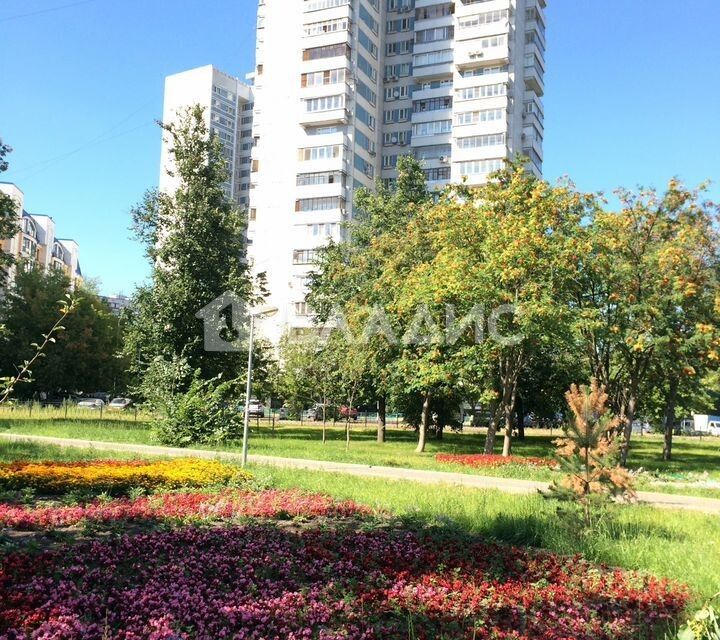 Продаётся 1-комнатная квартира, 36.7 м²