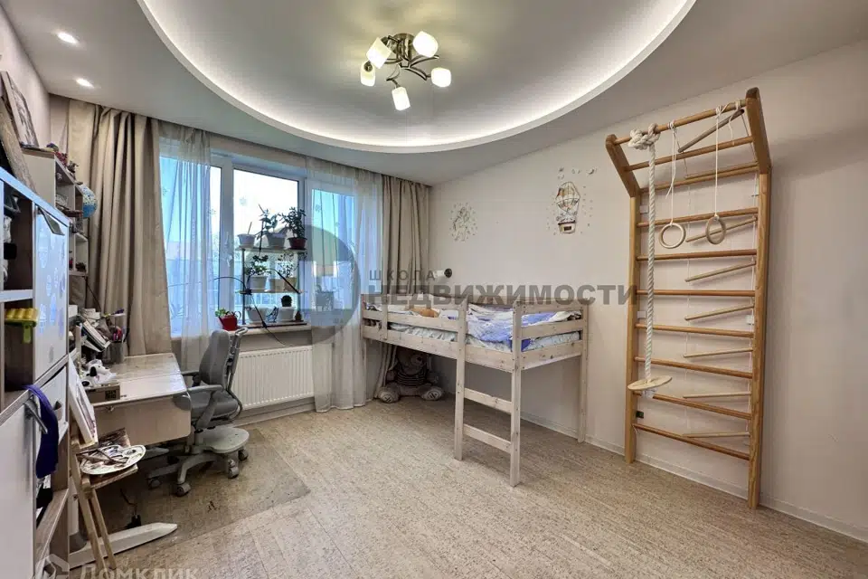 Продаётся 3-комнатная квартира, 80 м²