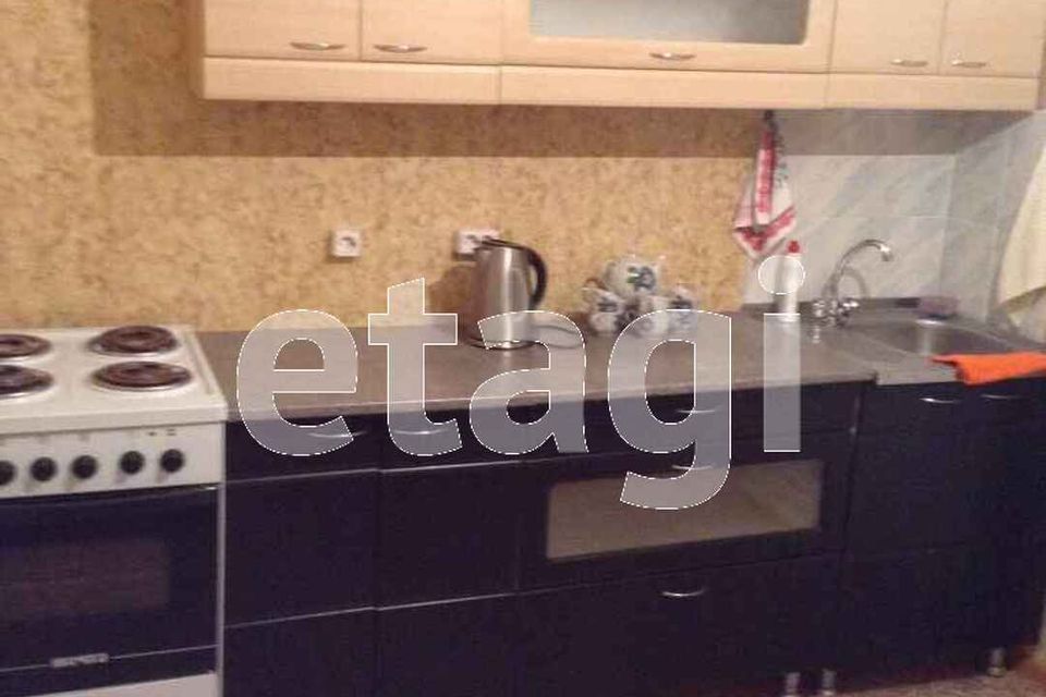 Сдаётся 2-комнатная квартира, 58.6 м²