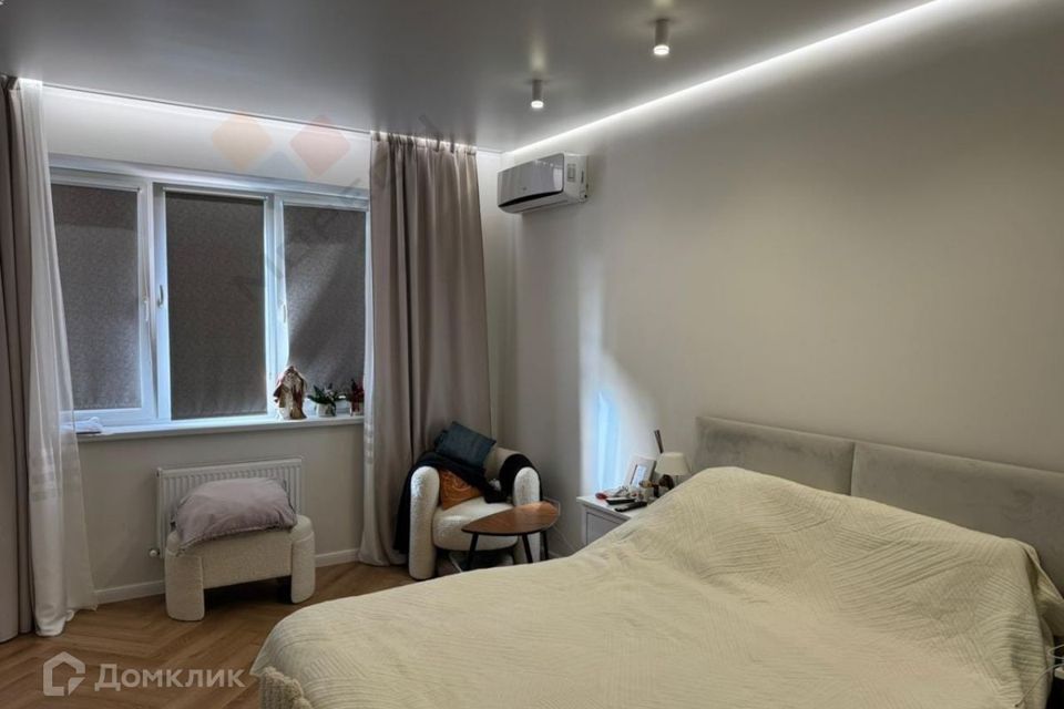 Продаётся 1-комнатная квартира, 47.9 м²