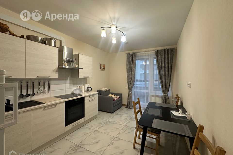 Сдаётся 1-комнатная квартира, 43 м²