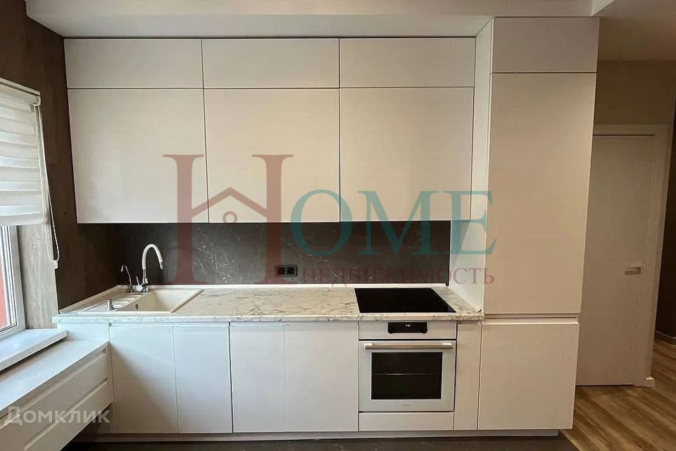 Сдаётся 4-комнатная квартира, 91 м²