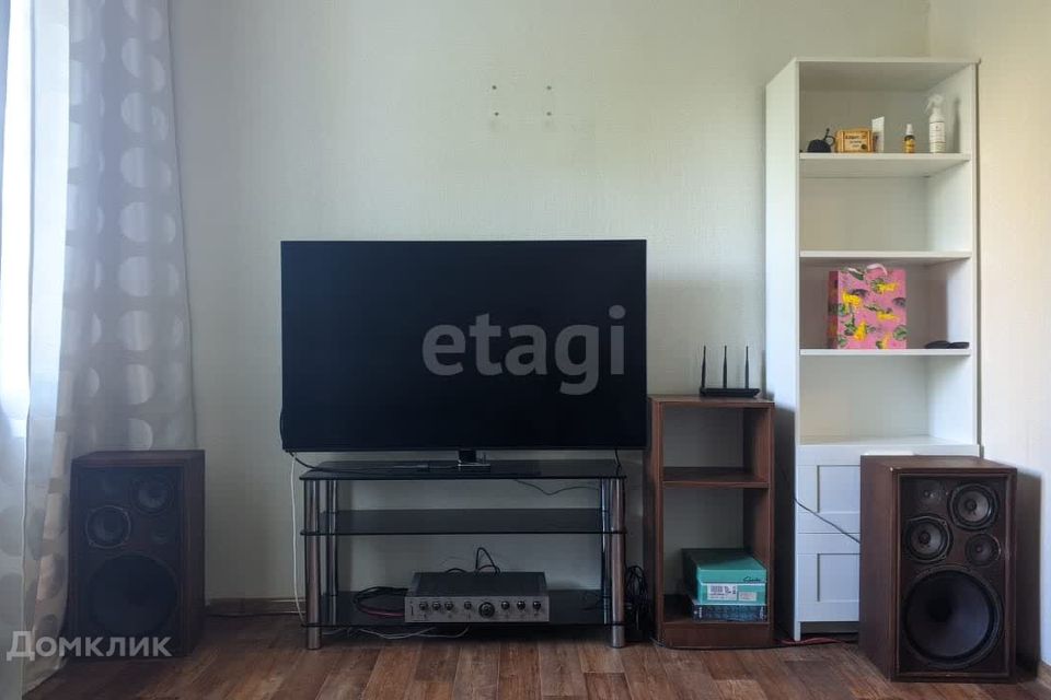 Продаётся комната в 1-комн. квартире, 24 м²