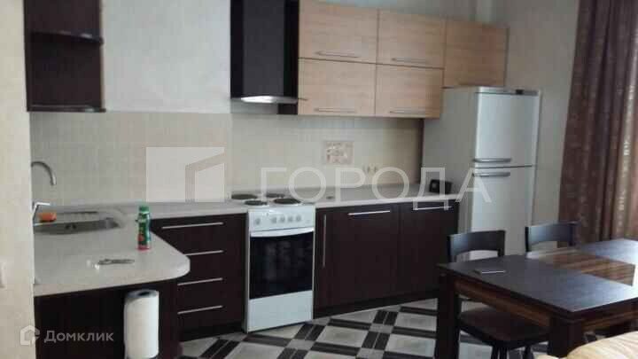 Сдаётся 2-комнатная квартира, 75 м²