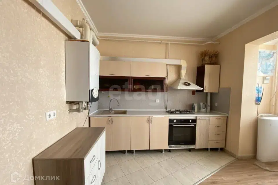 Продаётся 1-комнатная квартира, 50 м²