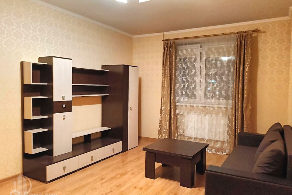 Сдаётся 2-комнатная квартира, 63 м²