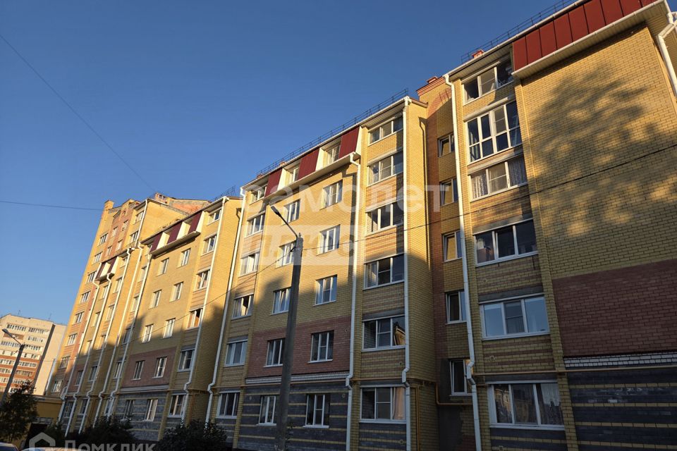 Продаётся 2-комнатная квартира, 55.8 м²
