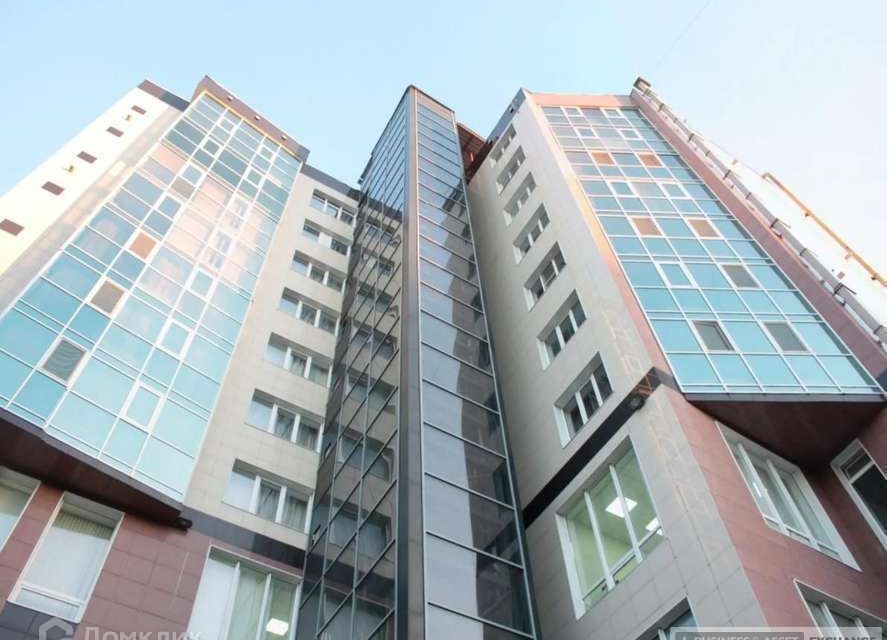 Продаётся 2-комнатная квартира, 83.8 м²