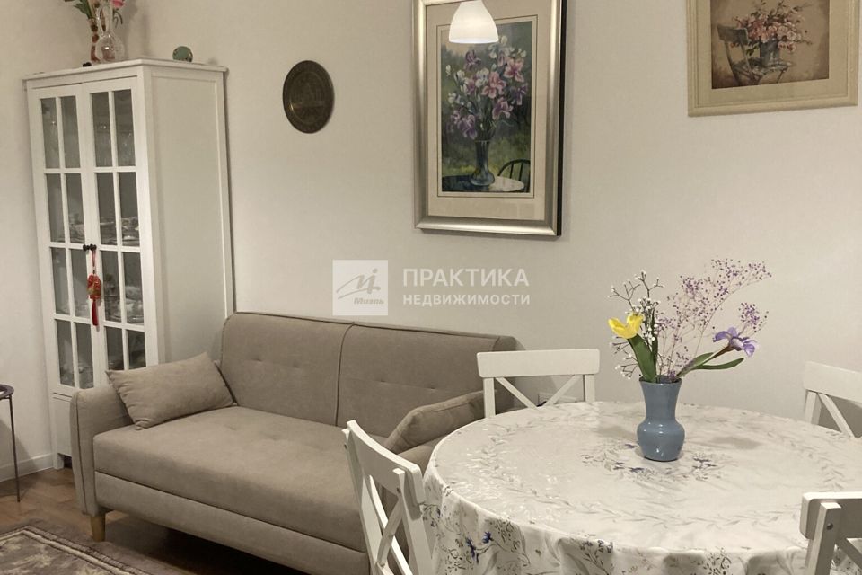 Продаётся 2-комнатная квартира, 52.8 м²