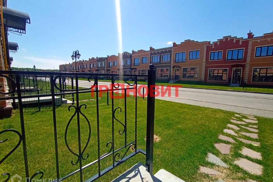 Продаётся 3-комнатная квартира, 56.75 м²