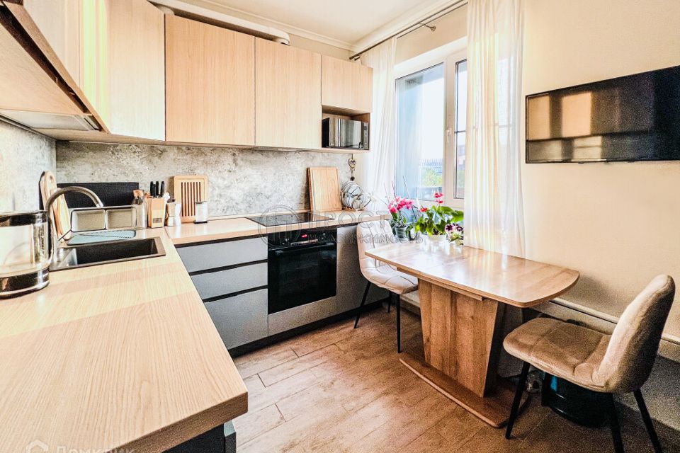 Продаётся 2-комнатная квартира, 46.3 м²