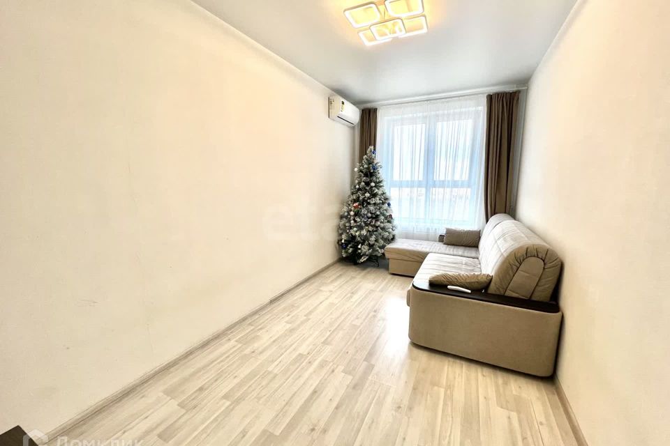 Продаётся 2-комнатная квартира, 43.4 м²