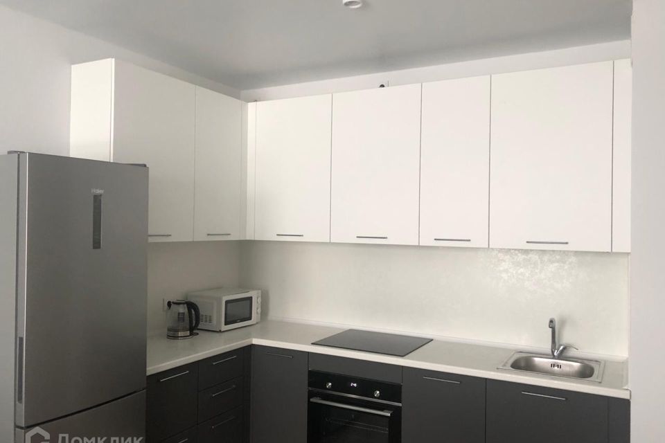 Сдаётся 1-комнатная квартира, 51.2 м²