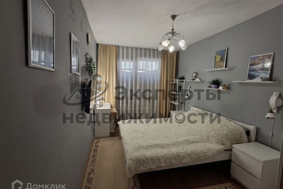 Продаётся 3-комнатная квартира, 71.9 м²