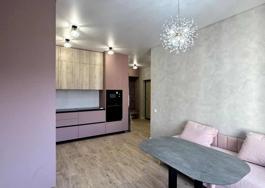 Продаётся 3-комнатная квартира, 72.9 м²