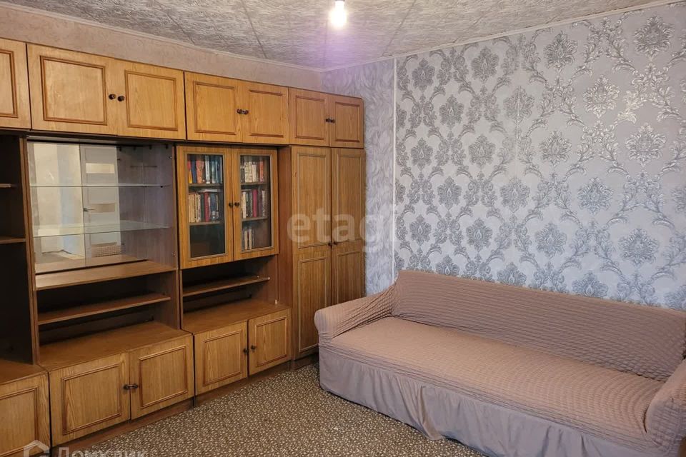 Продаётся 2-комнатная квартира, 50.7 м²