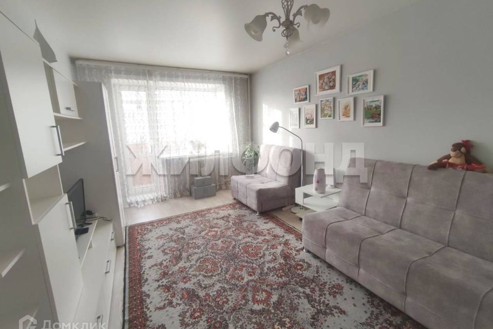 Продаётся 2-комнатная квартира, 42.8 м²