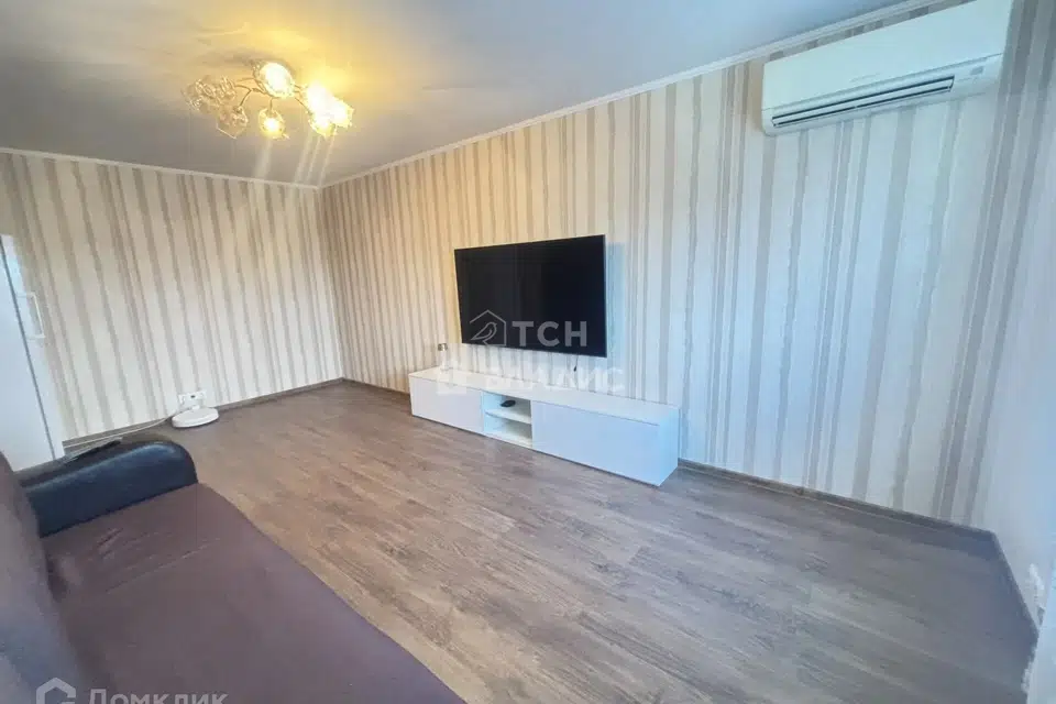Продаётся 3-комнатная квартира, 73 м²
