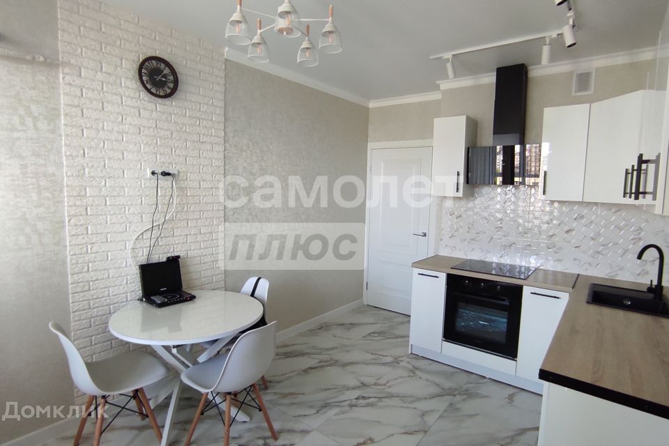Продаётся 1-комнатная квартира, 40 м²