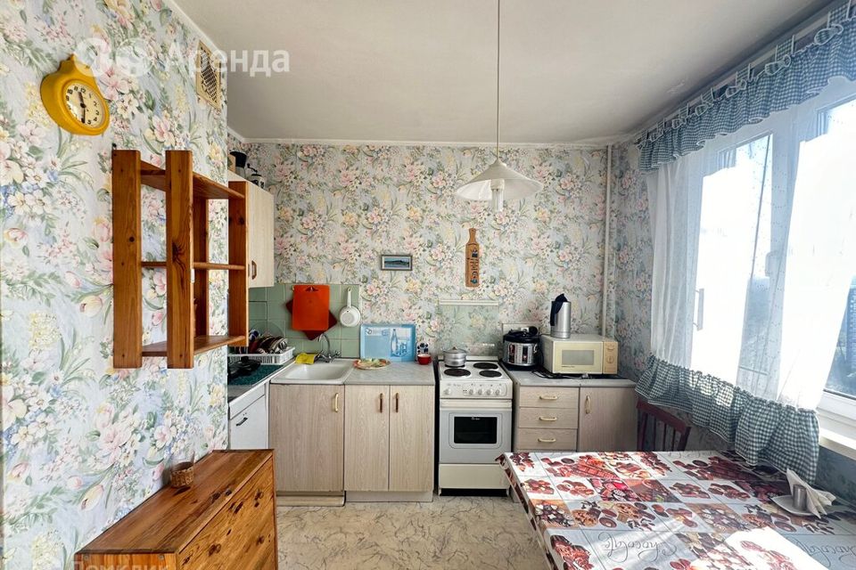 Сдаётся 1-комнатная квартира, 38 м²