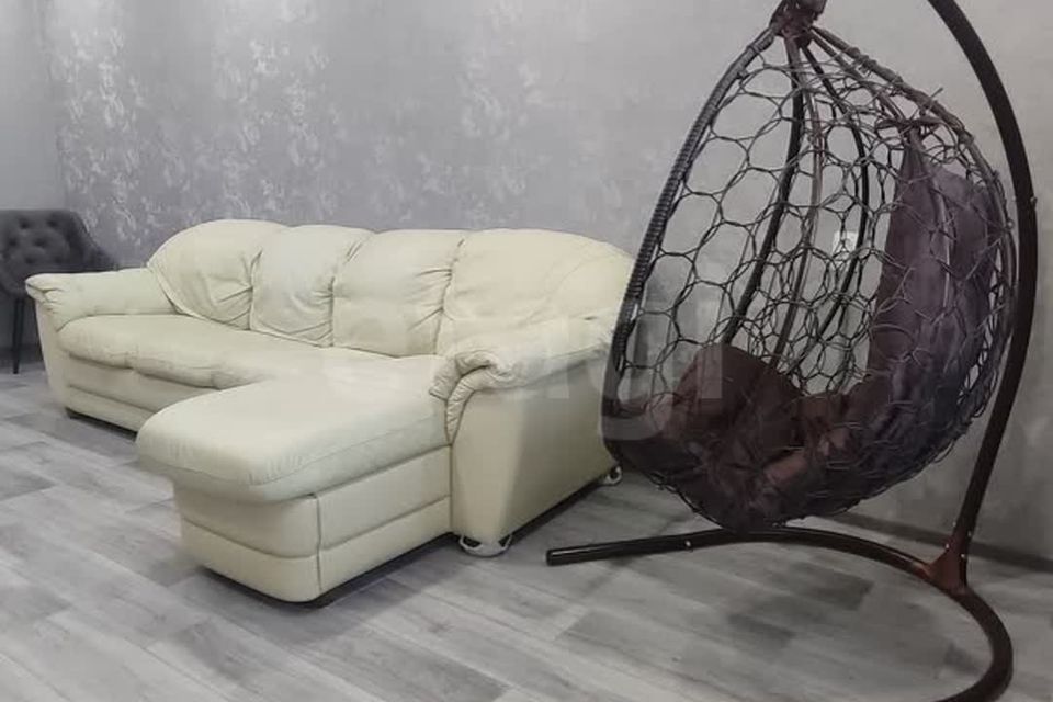 Продаётся 5-комнатная квартира, 102.4 м²