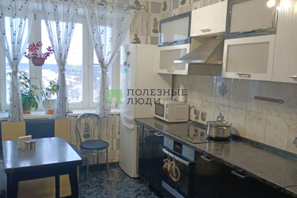 Продаётся 3-комнатная квартира, 85 м²