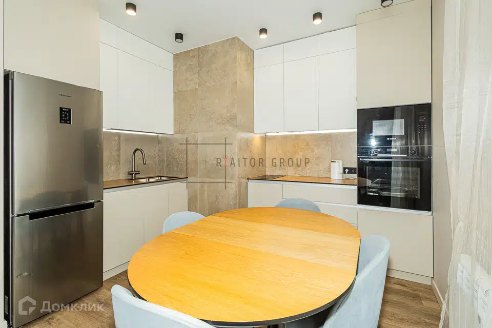 Продаётся 2-комнатная квартира, 62.4 м²