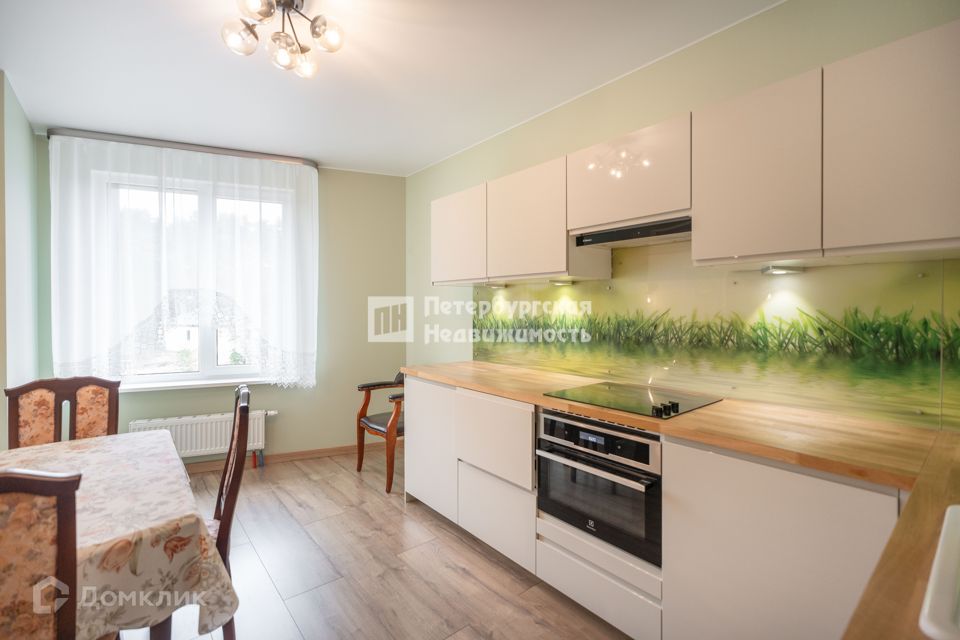 Продаётся 2-комнатная квартира, 58.5 м²