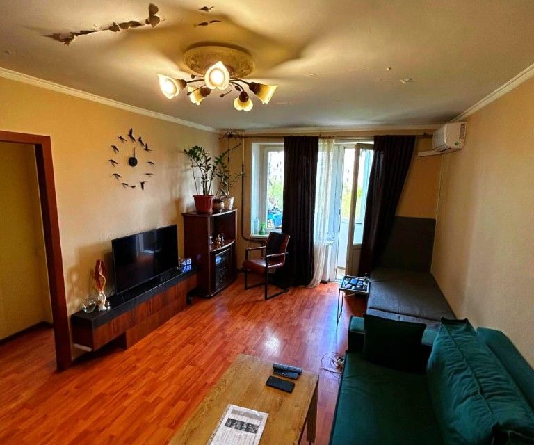 Продаётся 1-комнатная квартира, 32 м²