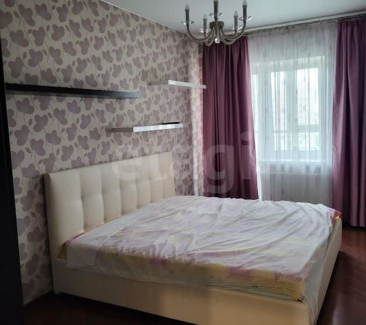 Сдаётся 2-комнатная квартира, 71 м²