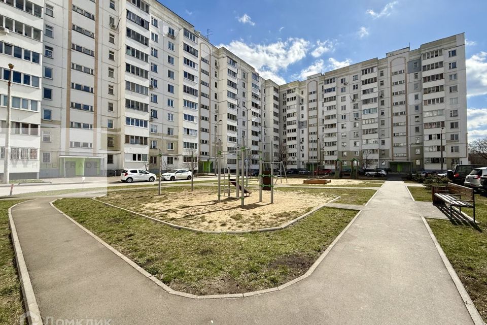 Продаётся 3-комнатная квартира, 67.9 м²