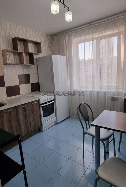 Сдаётся 3-комнатная квартира, 70 м²