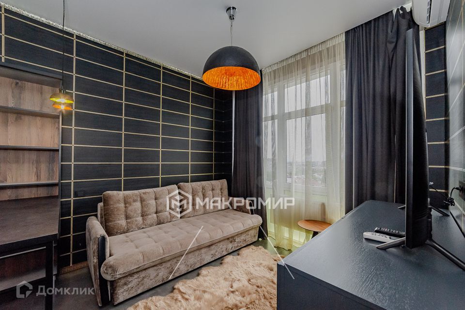 Сдаётся 2-комнатная квартира, 90 м²