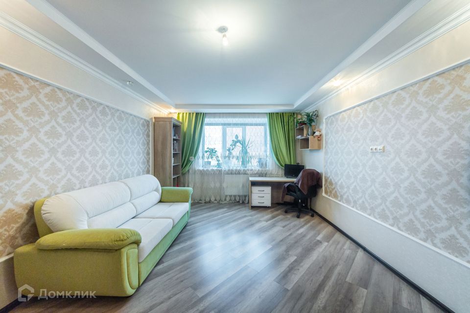 Продаётся 2-комнатная квартира, 81.3 м²