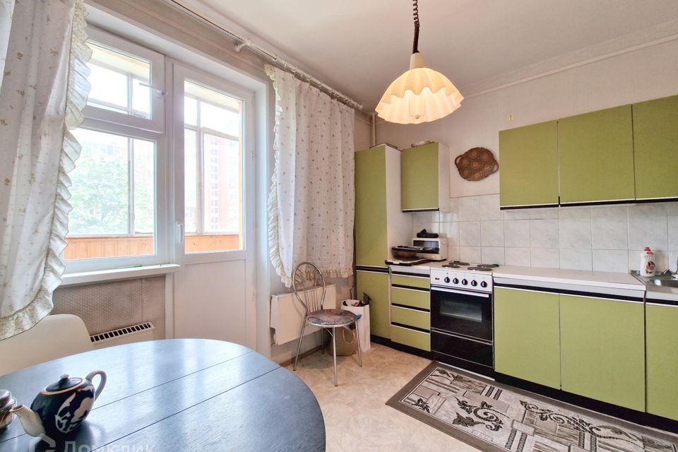 Продаётся 2-комнатная квартира, 57 м²