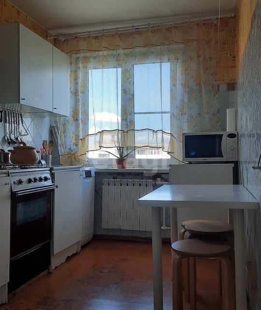 Продаётся 3-комнатная квартира, 60 м²