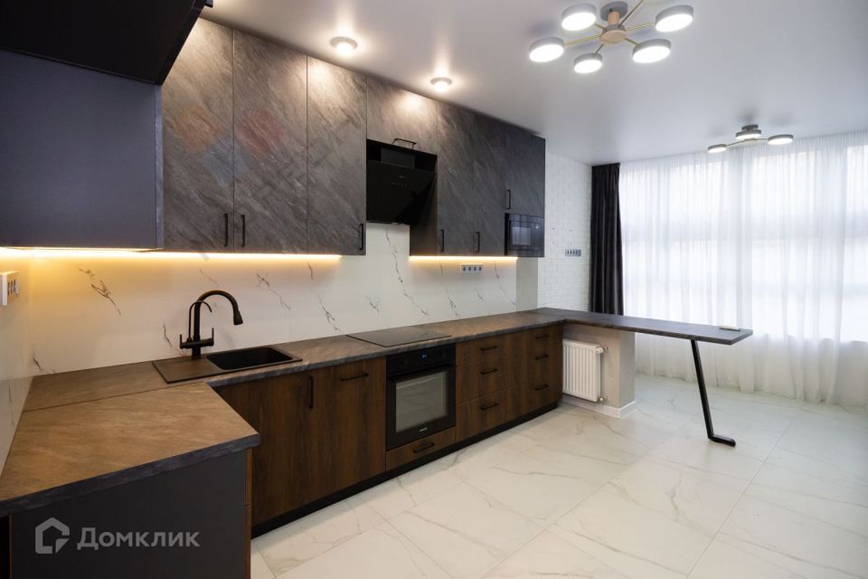 Продаётся 1-комнатная квартира, 43.9 м²