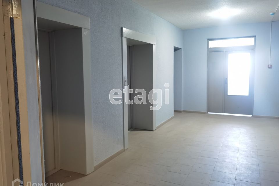 Продаётся 1-комнатная квартира, 45.5 м²