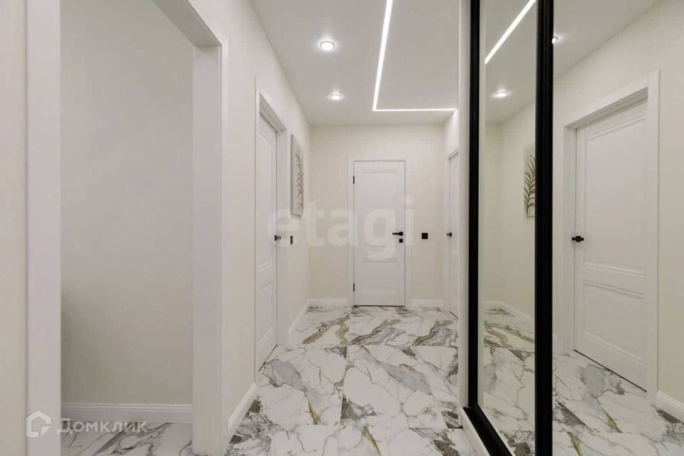 Продаётся 2-комнатная квартира, 61.4 м²