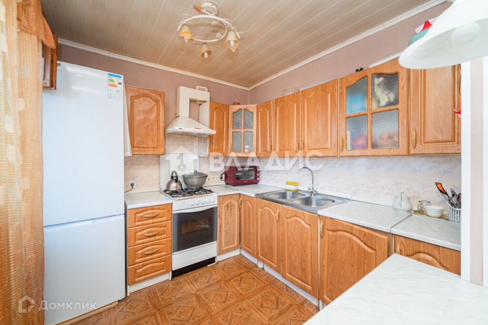 Продаётся 4-комнатная квартира, 67 м²